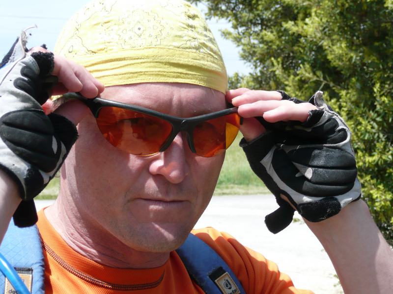 563 Brille auf.JPG